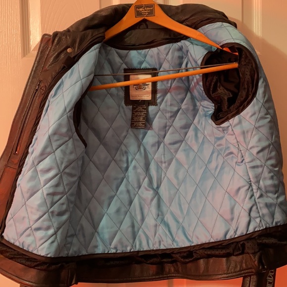 Ladies Harley Davidson Leather Jacket with detachable inner lining - Picture 3 of 8